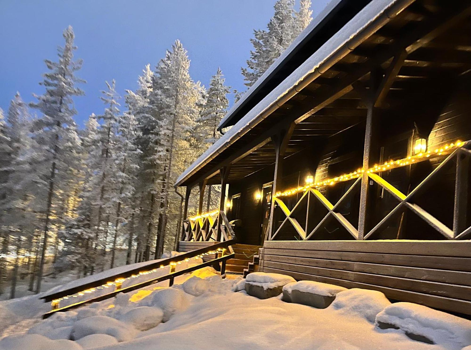 Porthos Ski-in With Private Hot Tub And Sauna In Lapland